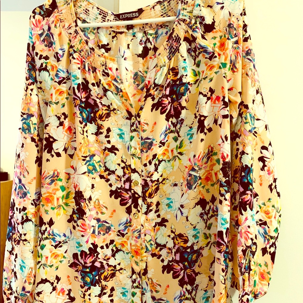 Floral express button up